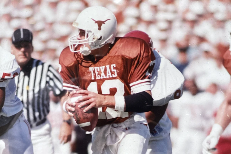 Read more about the article Former UT athlete weighs in on the challenges ahead from college athletes profiting off their name, image and likeness